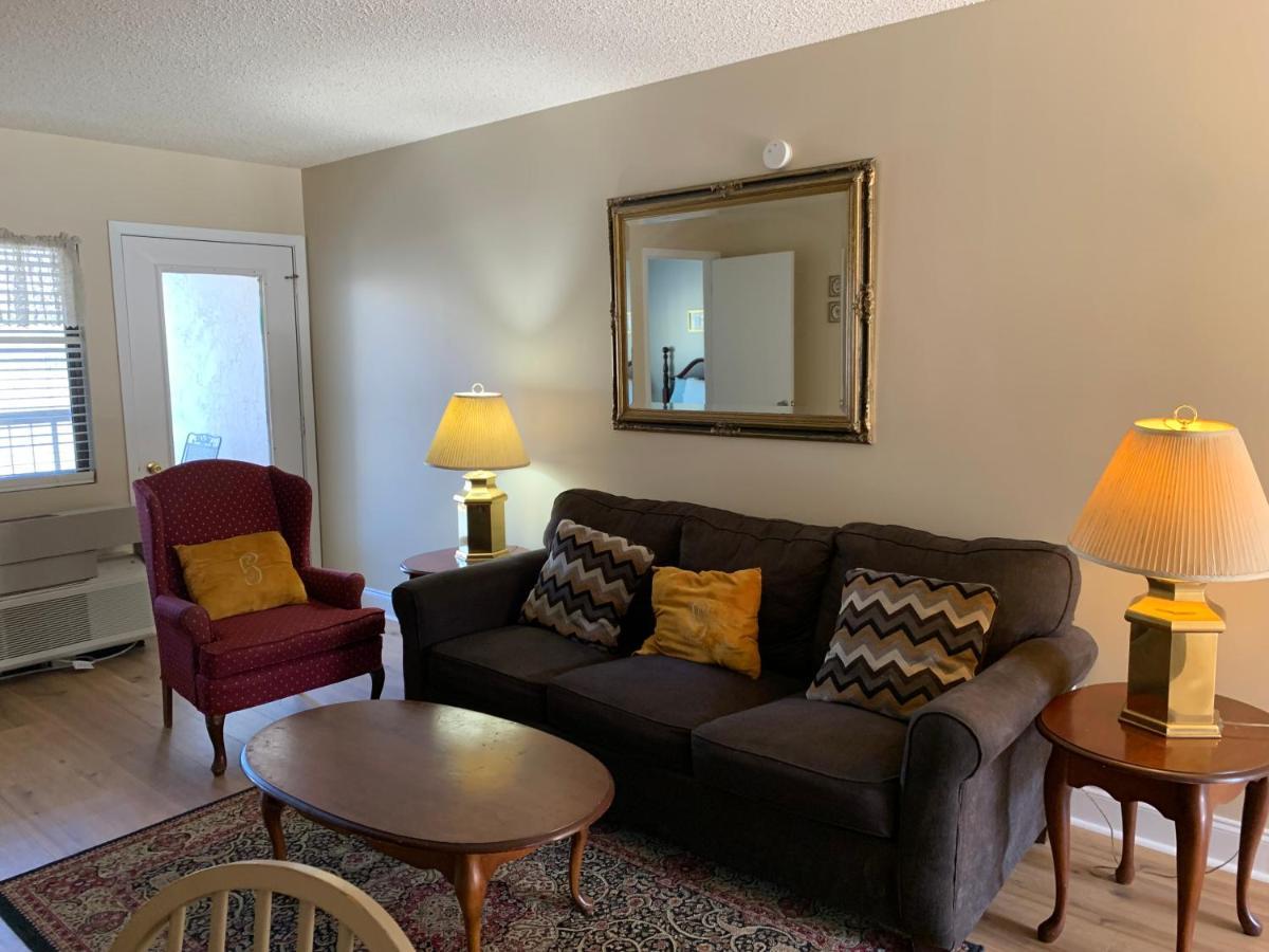 Gatlinburg Chateau Rentals Room photo